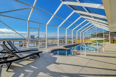 Image de Palmetto Waterfront 4br Home Pool, Private Pier