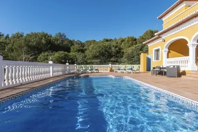 0064 Villa Abiar pour 10 personnesavec piscine privée.