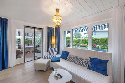 Image de Maison de vacances 'Ruheoase' Kummerower See avec jardin privé- 300m du port