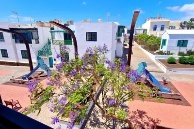 Image de Apartment in the center of Playa Blanca, quiet and yet close to the beach.