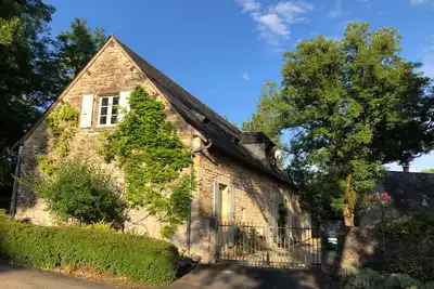 Image de Maison périgourdine avec piscine privée, Wifi, animaux acceptés à proximité de Lascaux