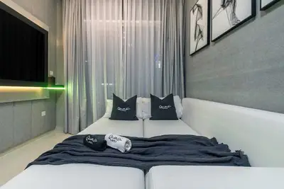 Image de Dubai 2br Apt | Pool, Gym | Business Bay Spot