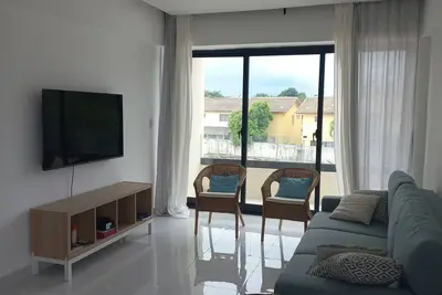 Image de Gold Reef 209 New Spacious, Bright 2br & 2ba, Pool & Beach Shuttle. Ac free Wifi