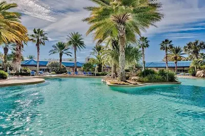 Image de Palms Resort  2 Br King Suite Poolside Shuttle