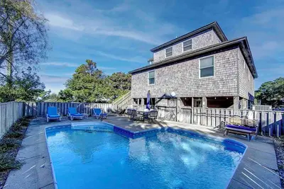Image de D0101, Phenomenal Sunsets Await, Dogs Welcome, Private Pool, Spacious