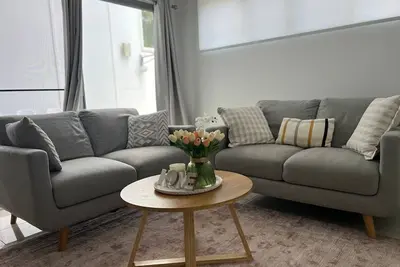Image de Entire Three Bedroom Townhouse in Carina Heights