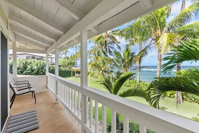 Image de North Shore Oceanfront Retreat by Gather: 5br Spacious Home Paradise