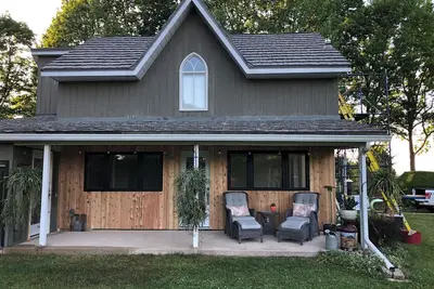 Image de 3-bedroom house in wonderful Clarksburg, Town of Blue Mountains, with Ac, WiFi