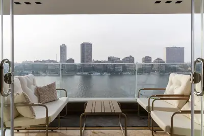 Image de Spacious 4-bedroom apartment with wonderful Nile view in gorgeous Cairo