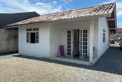 Image de Beach house for rent in Navegantes/Gravatá 800m from the sea, safe for families