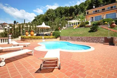 Image de Magnifique maison Ă Corsanico avec WiFi