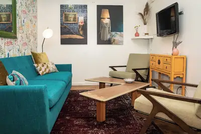 Image de Charming 3br Midtown West Apartment: Prime Location & Comfort