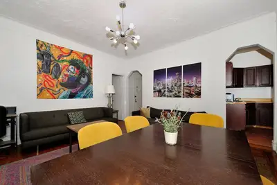 Image de Lovely 3br/1ba Apartment in Hell's Kitchen!