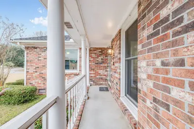 Image de New* 4 Bedroom Retreat in North Charleston