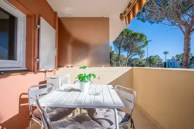 Image de Appartement 'St Raphael' avec balcon et Wi-Fi