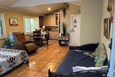 Image de Peaceful cottage in Oakland hills with WiFi access