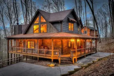 Image de Walk to Lake & Trails – Lakeview Retreat