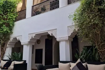 Image de Riad Privé au Cœur de la Médina, Luxe et Authenticité à Marrakech.