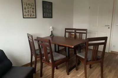 Image de Centrally located, small apartment with kitchen and shower room