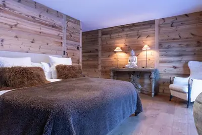 Image de Confortable appartement pour 10 personnes avec Wifi, bain à remous, Tv et parking