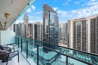 Image de First Class | 1br | Amazing Skyline View