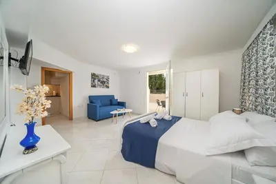 Irene Luxury Studio - 10 min drive to Lassi and Argostoli