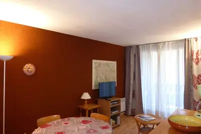 Image de Appartement T3 avec Balcon, 6 Couchages, Parking