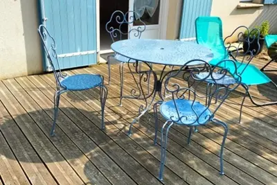 Image de Maison 3 chambres près de la plage avec jardin privé et parking