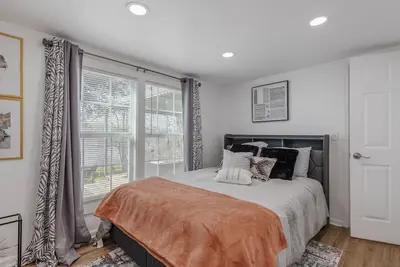 Image de Cypress Grove Retreat | Peaceful 4br Escape Near Bayou