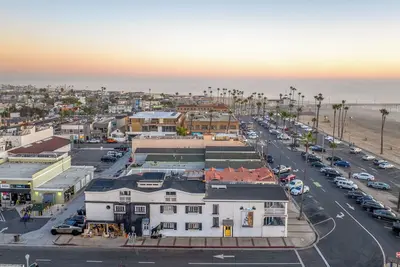 Image de Beach Home, Great Location, Views, Walk to All