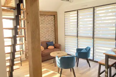 Image de Entre Rennes et Saint Malo, grange rénovée idéal jusqu'à 5 personnes!