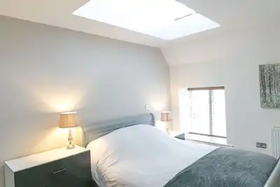 Image de The Lily Pad -Appartement-Salle de bain privée séparée-Vue sur la rivière