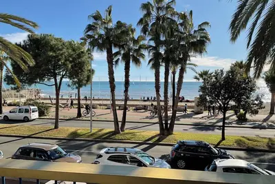 Image de Appartement face a la mer avec terrasse et piscine dans résidence le grand large