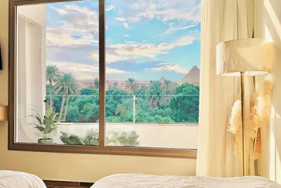 Image de Akasia Pyramids View