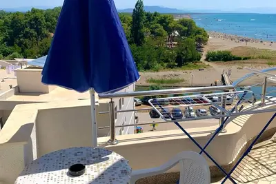 Image de Romantica Apartments, Scenic Views Close To The Sea!
