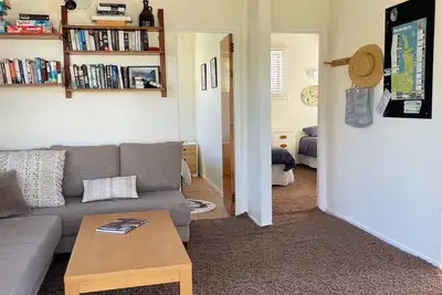 Image de Sunny relaxed beach sleep out - pet friendly
