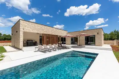 Image de Vacay Villa Green Frame Garden West
