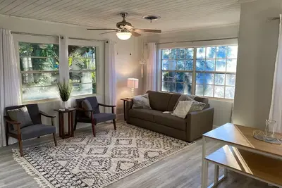 Image de Spacious 4-bedroom house in Cocoa Beach, close to the beach and downtown