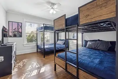 Image de Family Getaway Near Zoo & Downtown Fun! Sleeps 10