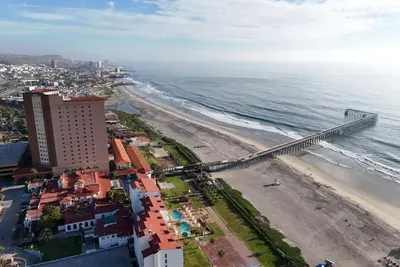 Image de 3-bedroom house in Playas de Rosarito with Ac, WiFi 3 min walk to Papas&Beer