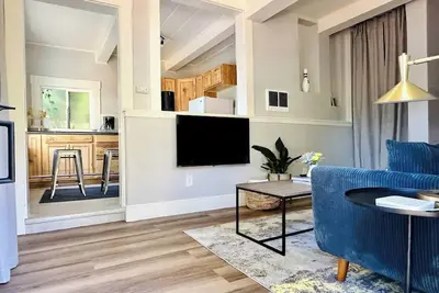 Image de Updated Private & Quiet Studio