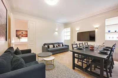 Image de Appartement spacieux - 3br-8p - Ternes