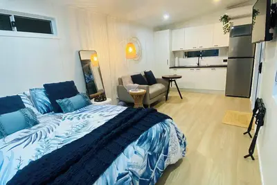 Image de Calm on the creek\nStudio cabin \non green acreage at Burpengary 4505