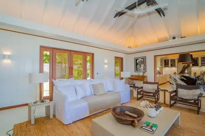 Image de Tropical Retreat With Private Infinity Pool
