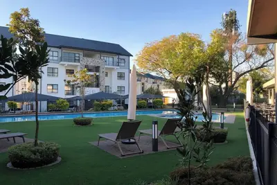 Image de 402 The Whisken. Modern & Stylish. Pool, Gym & More!