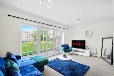 Image de Stylish Central York House Sleeps 10 - Parking