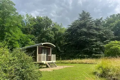 Image de Roulotte zen en pleine nature Dordogne Montcaret