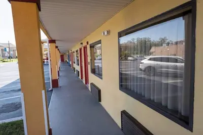 Image de Smoking Double Suite #1