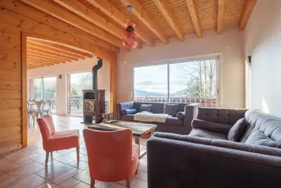 Image de Chalet La Rayée - Vue lac et montagne, 14p
