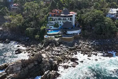 Spacious villa in enchanting Puerto Vallarta